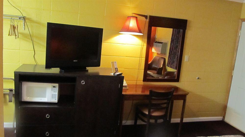 Guest House Motel Carthage Εξωτερικό φωτογραφία