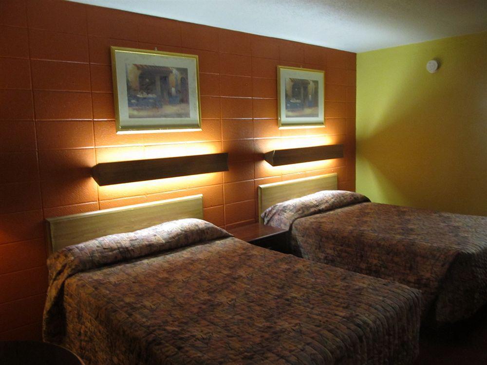 Guest House Motel Carthage Εξωτερικό φωτογραφία