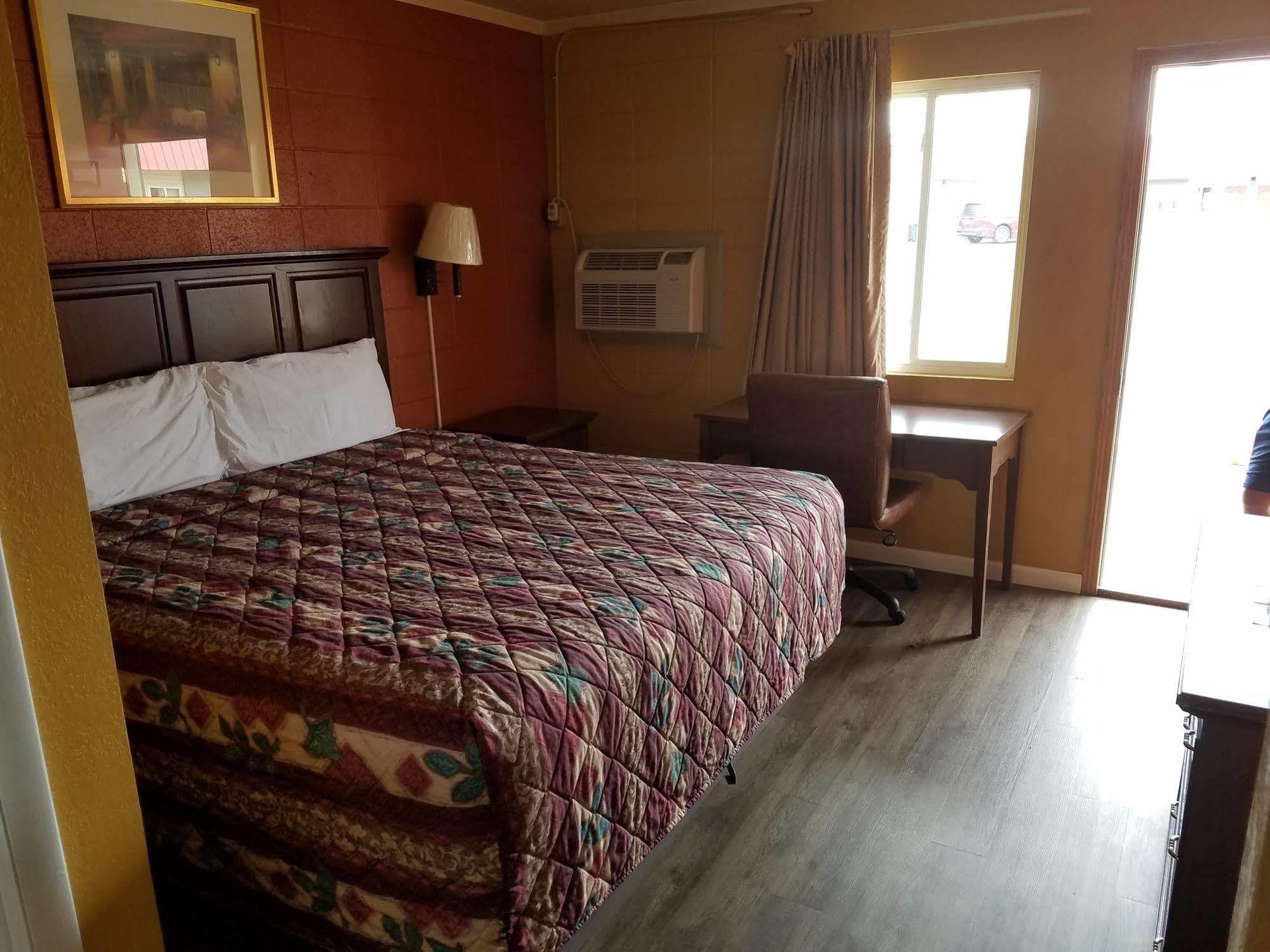 Guest House Motel Carthage Εξωτερικό φωτογραφία